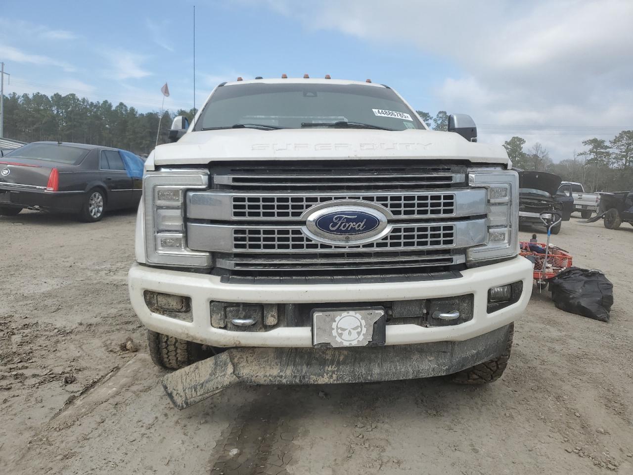 2018 Ford F250 - Image 5