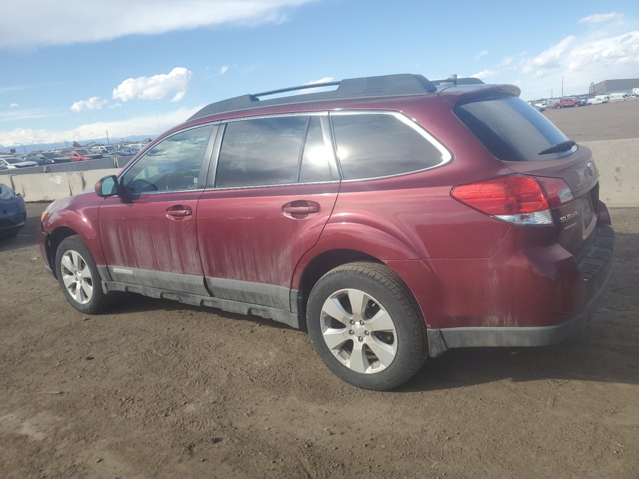 2011 Subaru Outback - Image 2