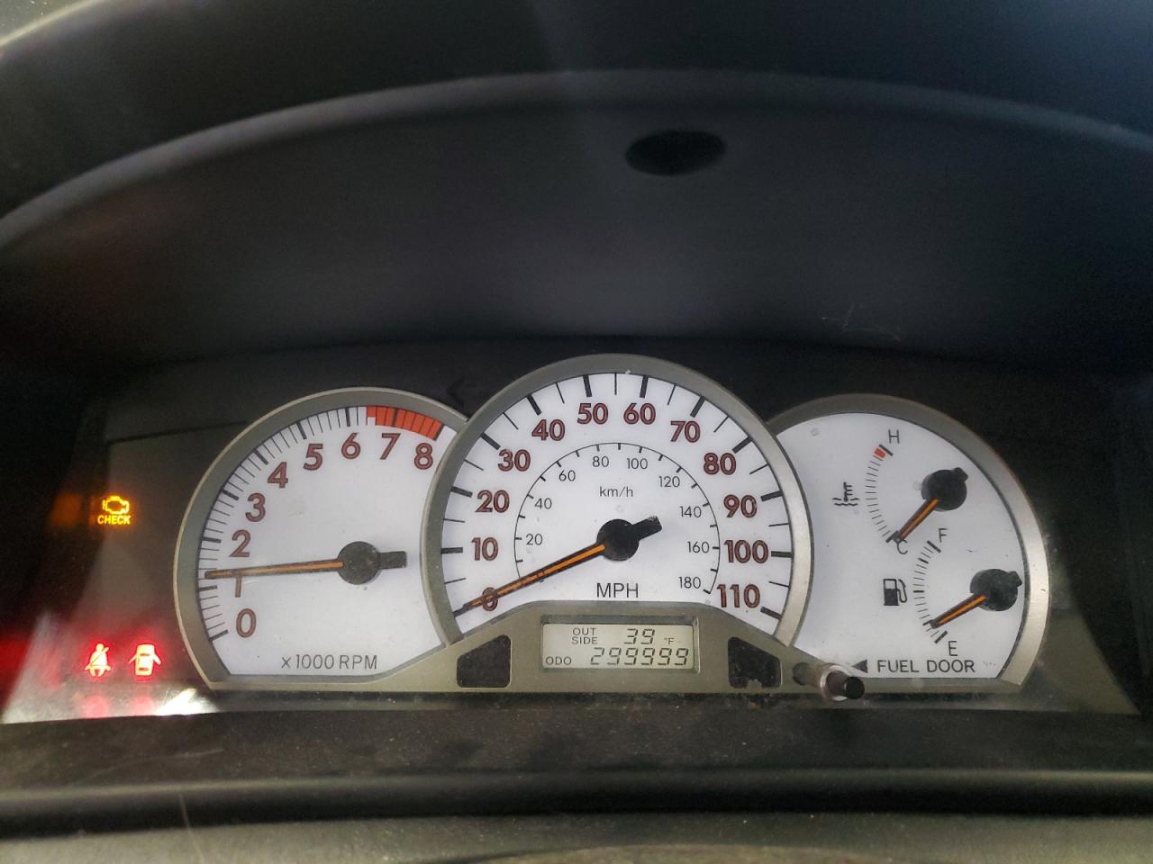 2005 Toyota Corolla - Image 9