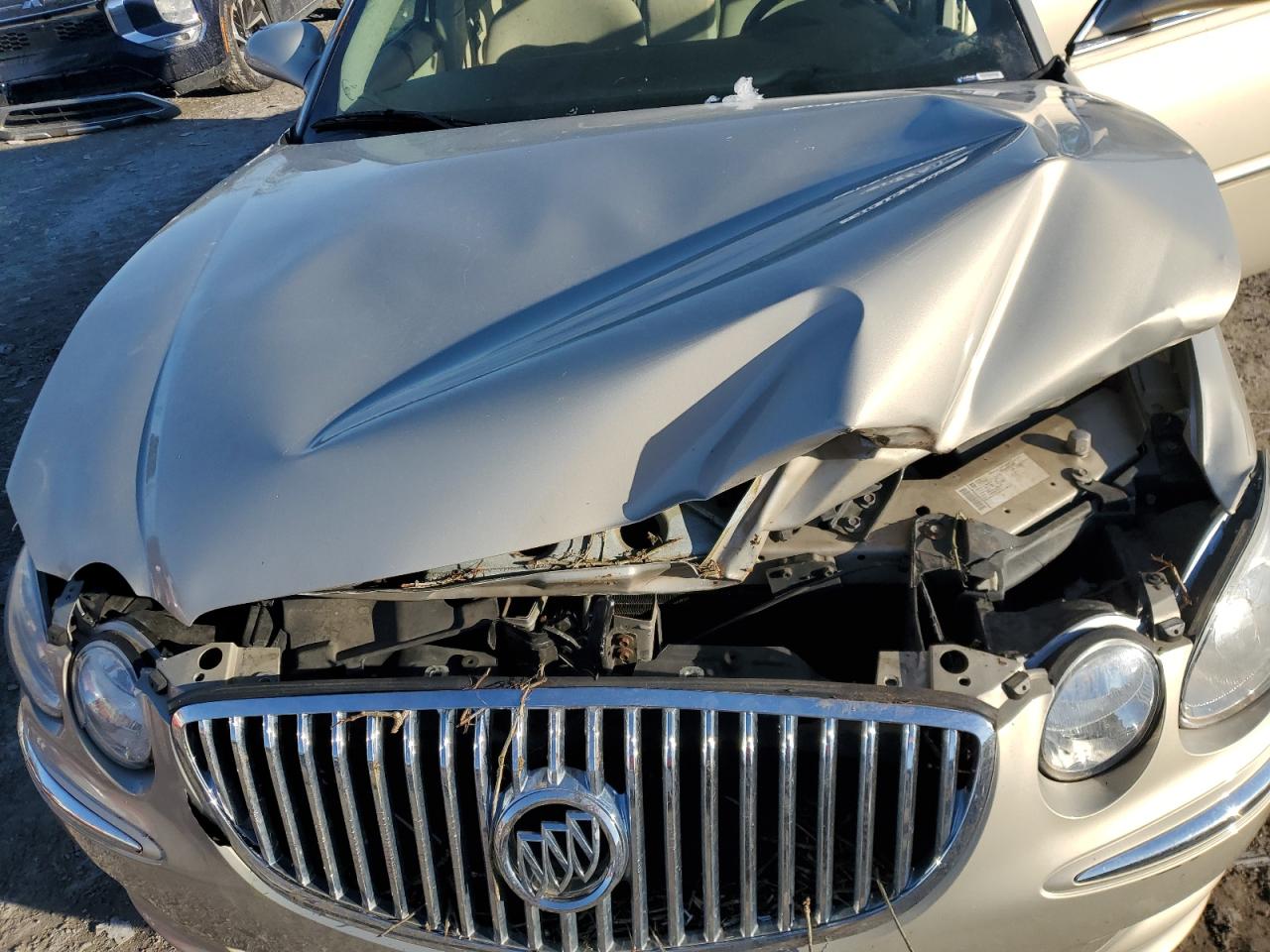 2009 Buick LaCrosse - Image 12