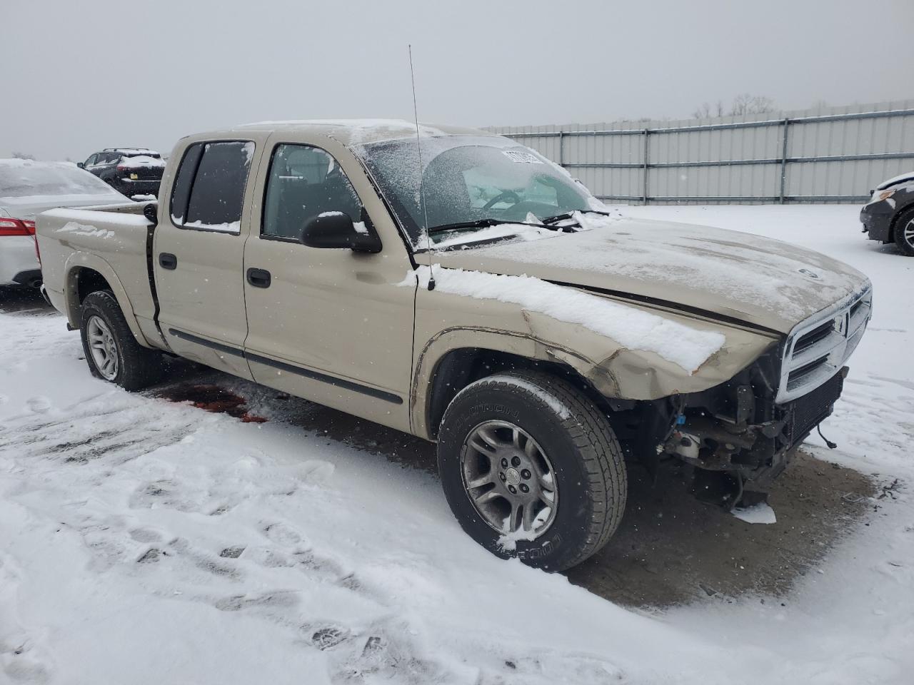 2004 Dodge Dakota - Image 4