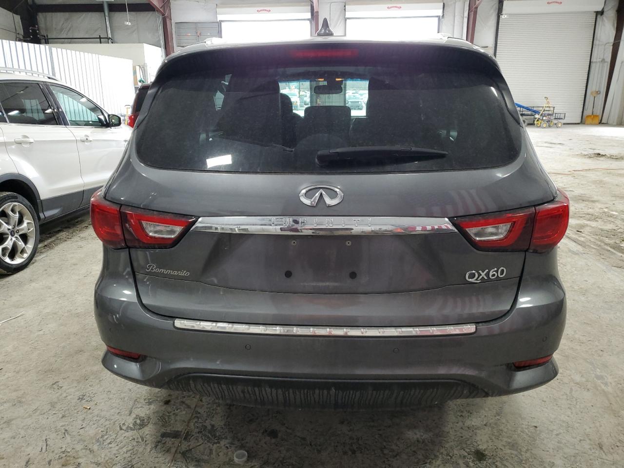 2016 Infiniti QX60 - Image 6
