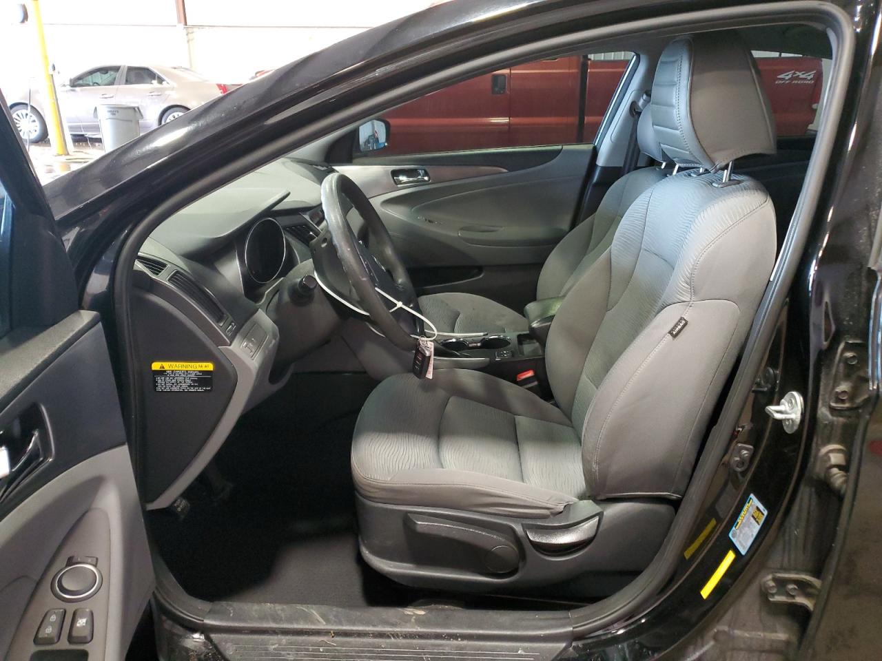 2015 Hyundai Sonata - Image 7