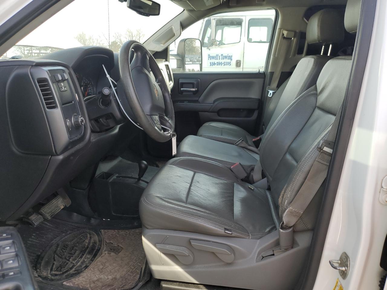 2015 Chevrolet Silverado - Image 7