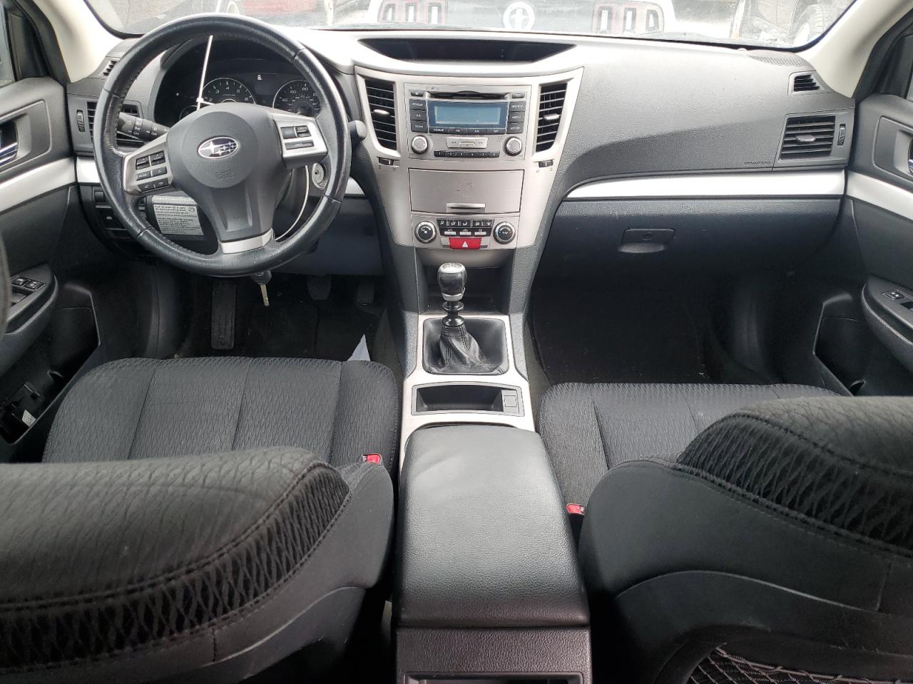 2012 Subaru Outback - Image 8