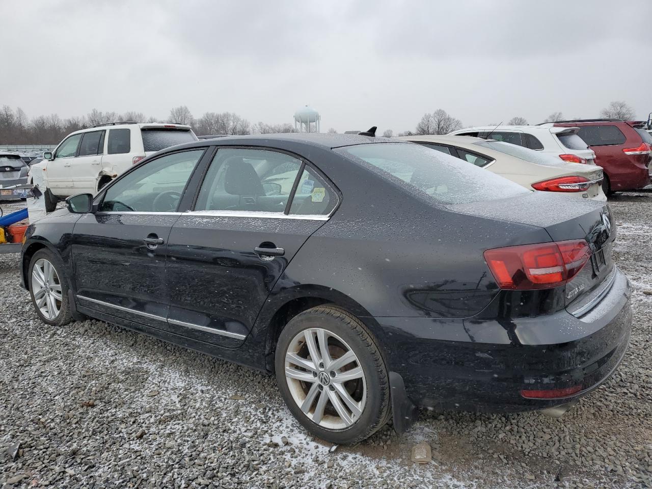 2017 Volkswagen Jetta - Image 2