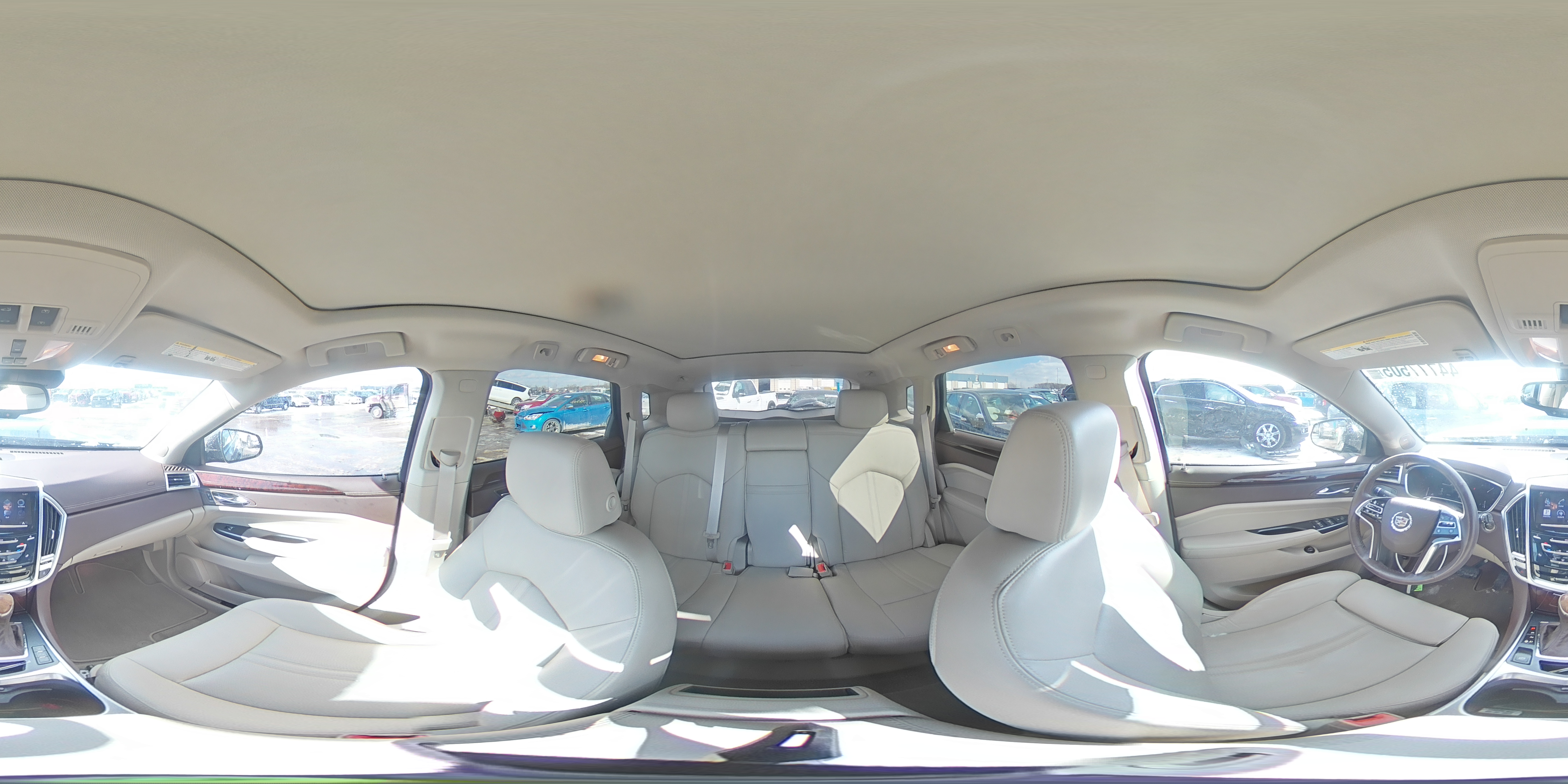 2015 Cadillac SRX - Image 14