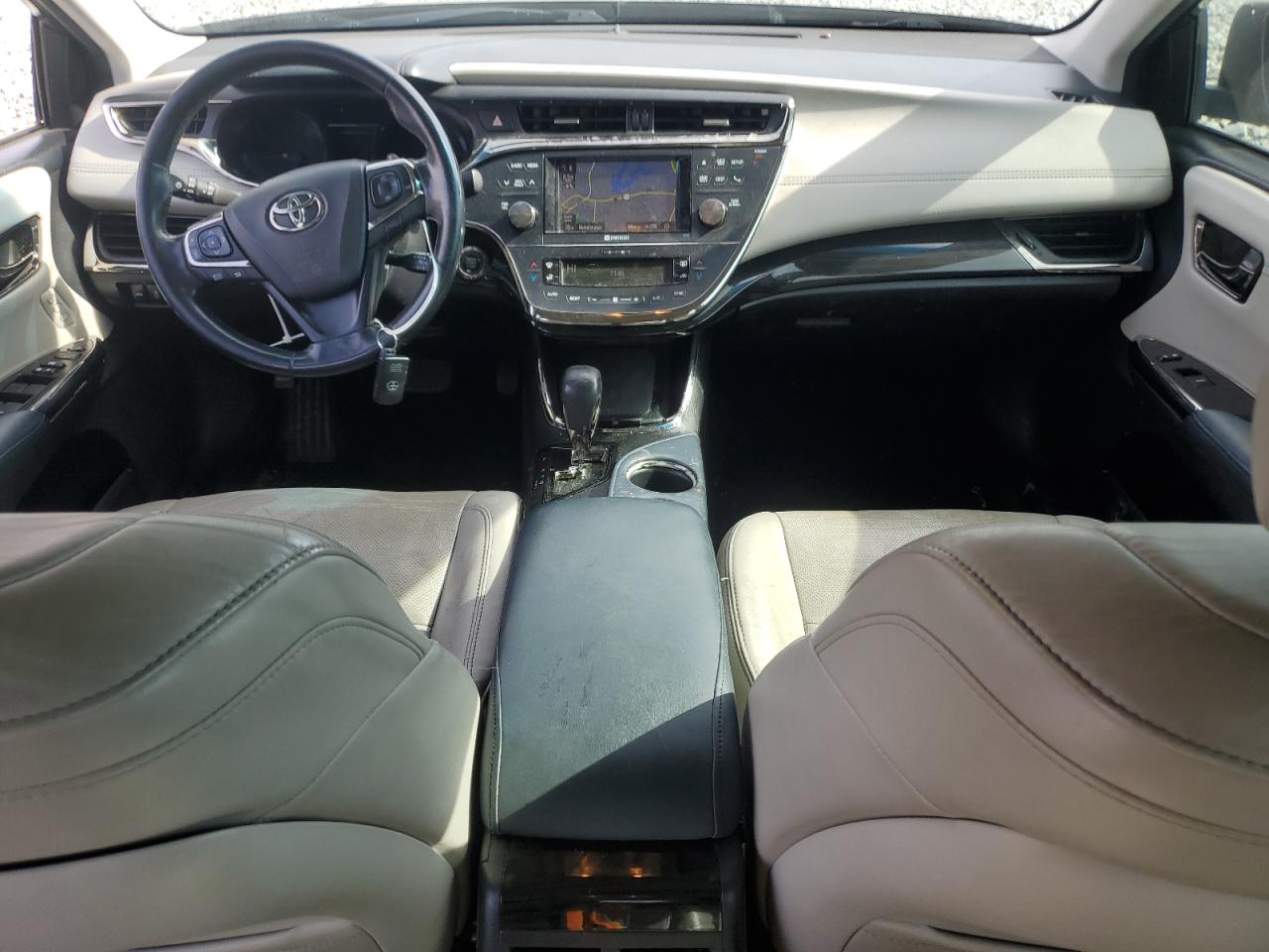 2014 Toyota Avalon - Image 8