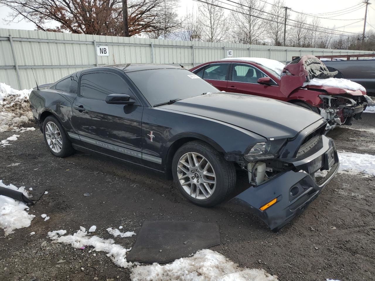 2014 Ford Mustang - Image 4