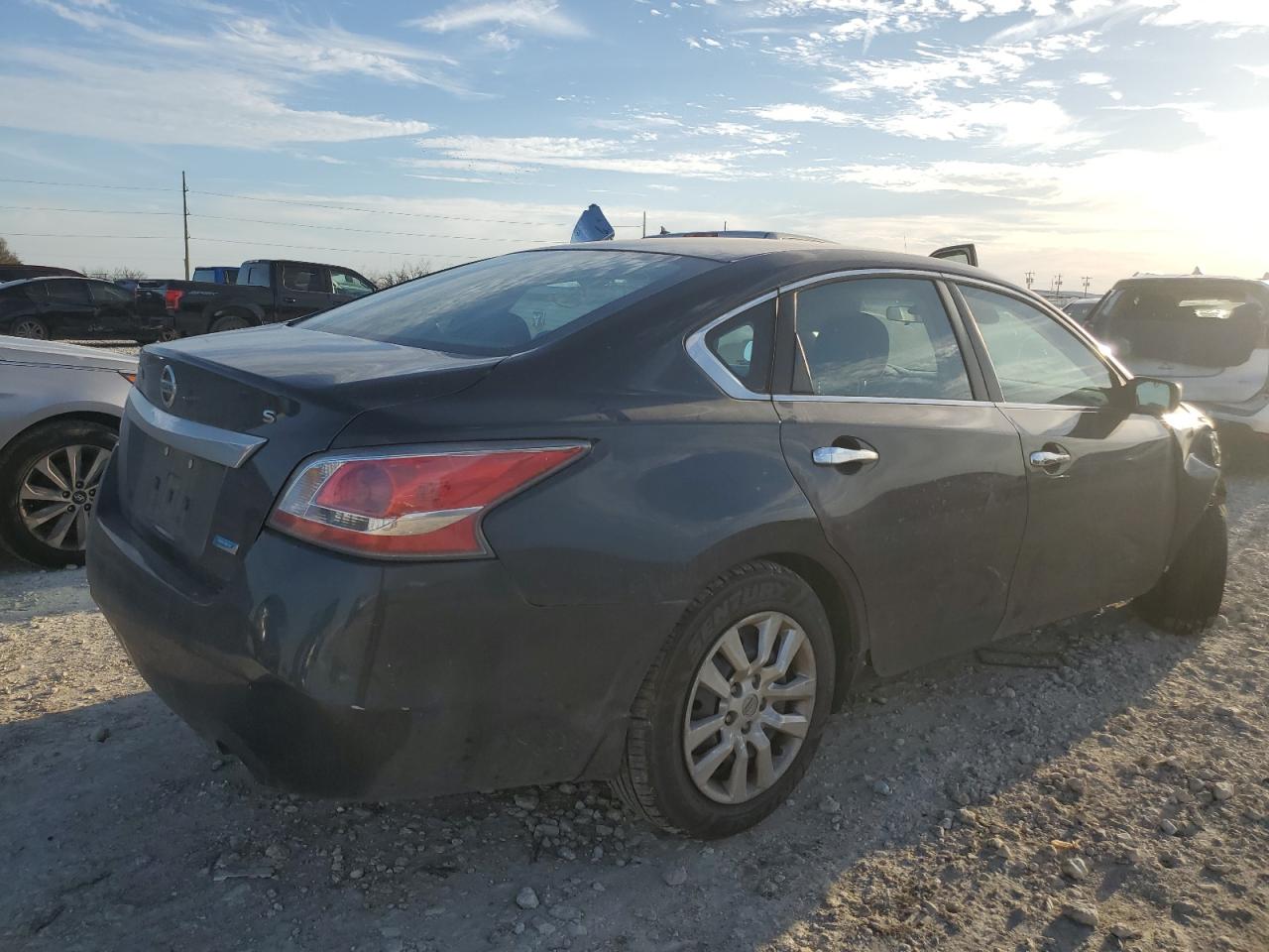 2014 Nissan Altima - Image 3