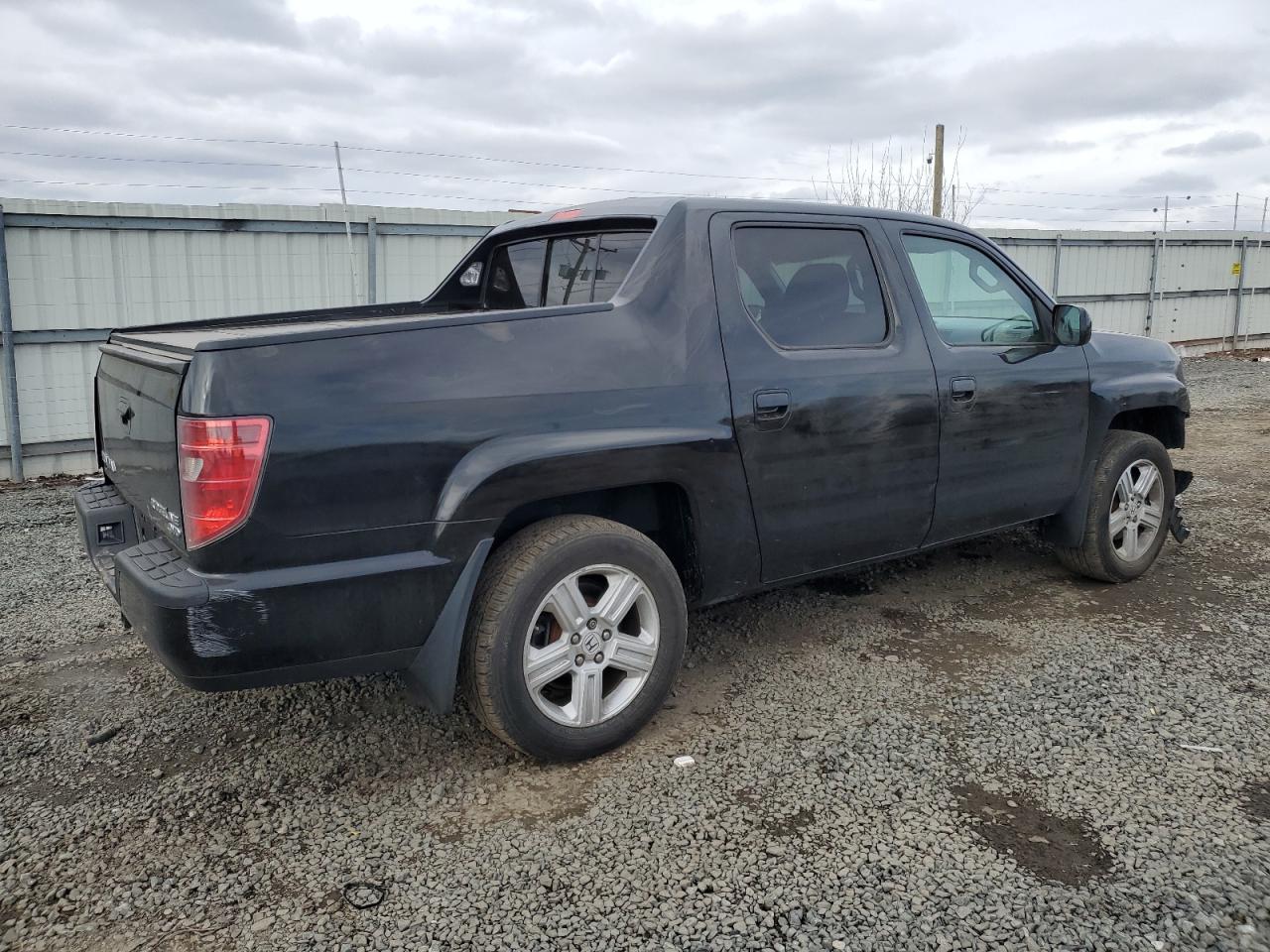 2010 Honda Ridgeline - Image 3