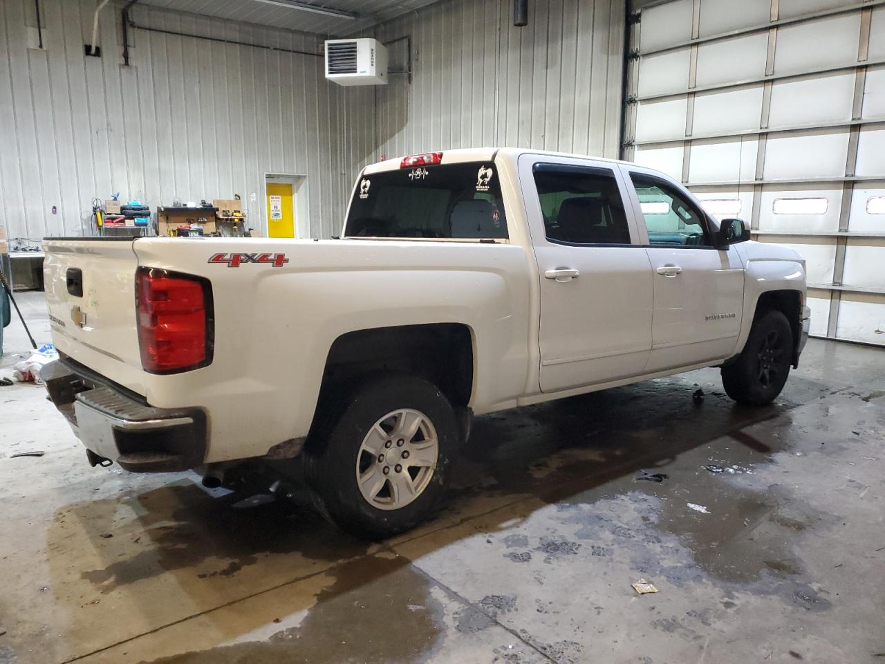 2015 Chevrolet Silverado - Image 3