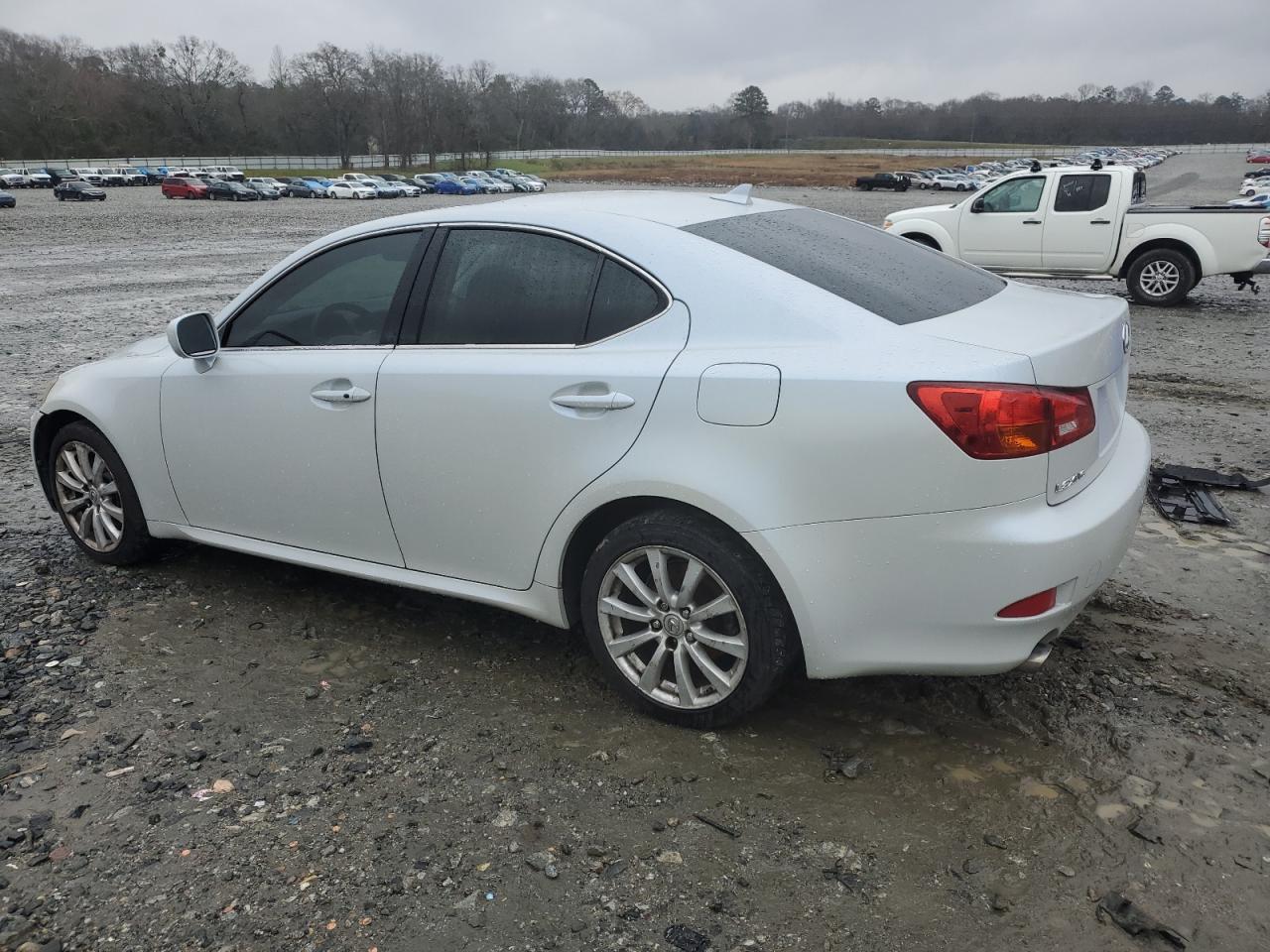 2007 Lexus IS - Image 2