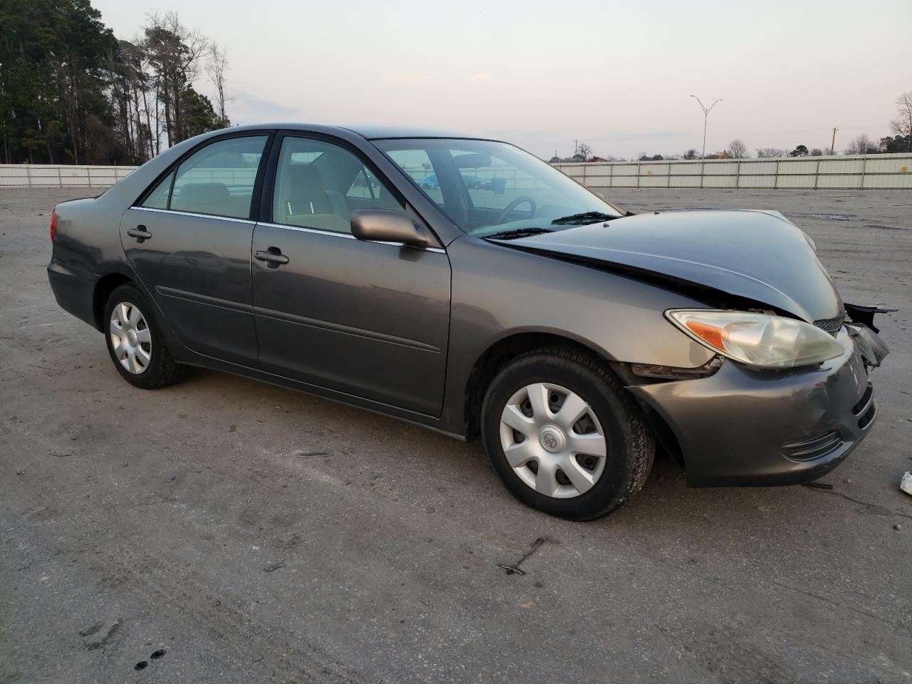 2003 Toyota Camry - Image 4