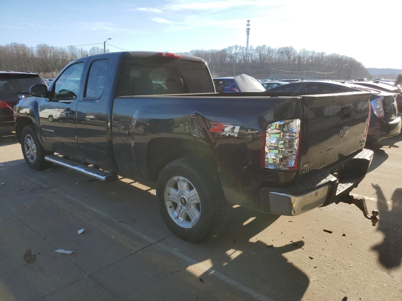 2011 Chevrolet Silverado - Image 2