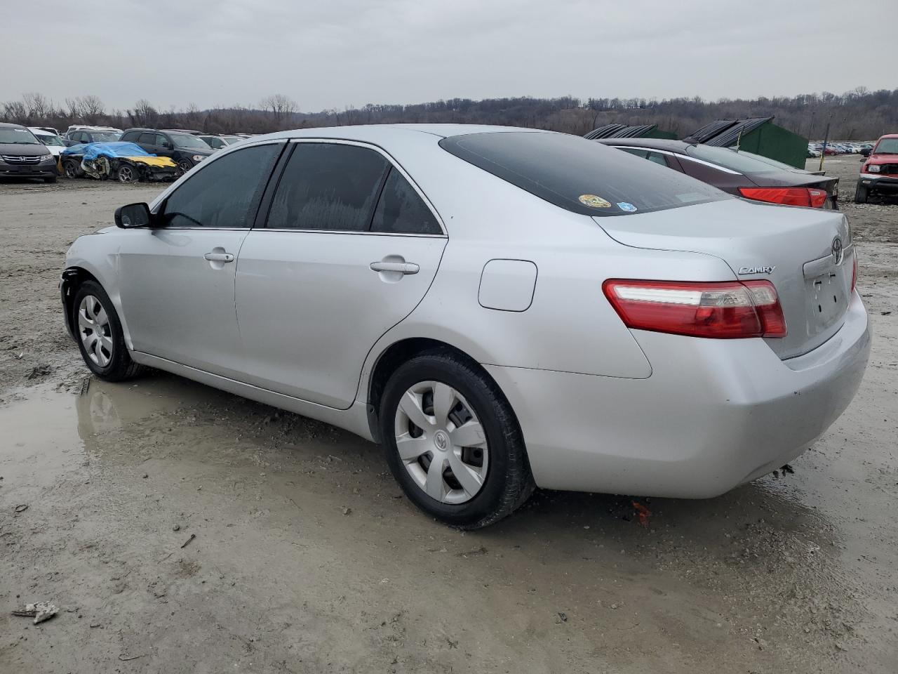 2009 Toyota Camry - Image 2