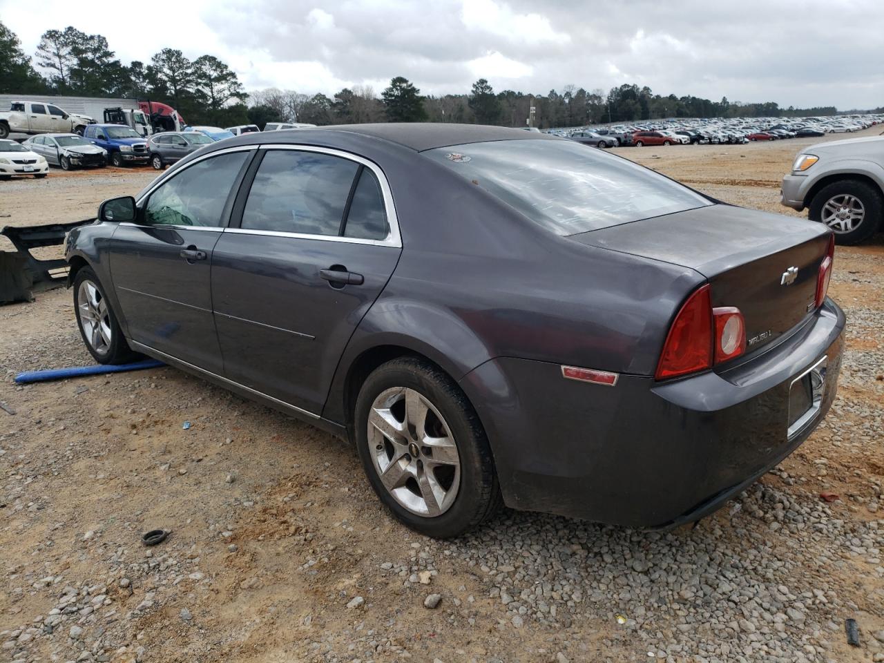 2010 Chevrolet Malibu - Image 2