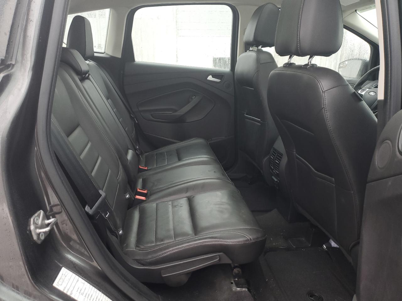 2016 Ford C-MAX - Image 11
