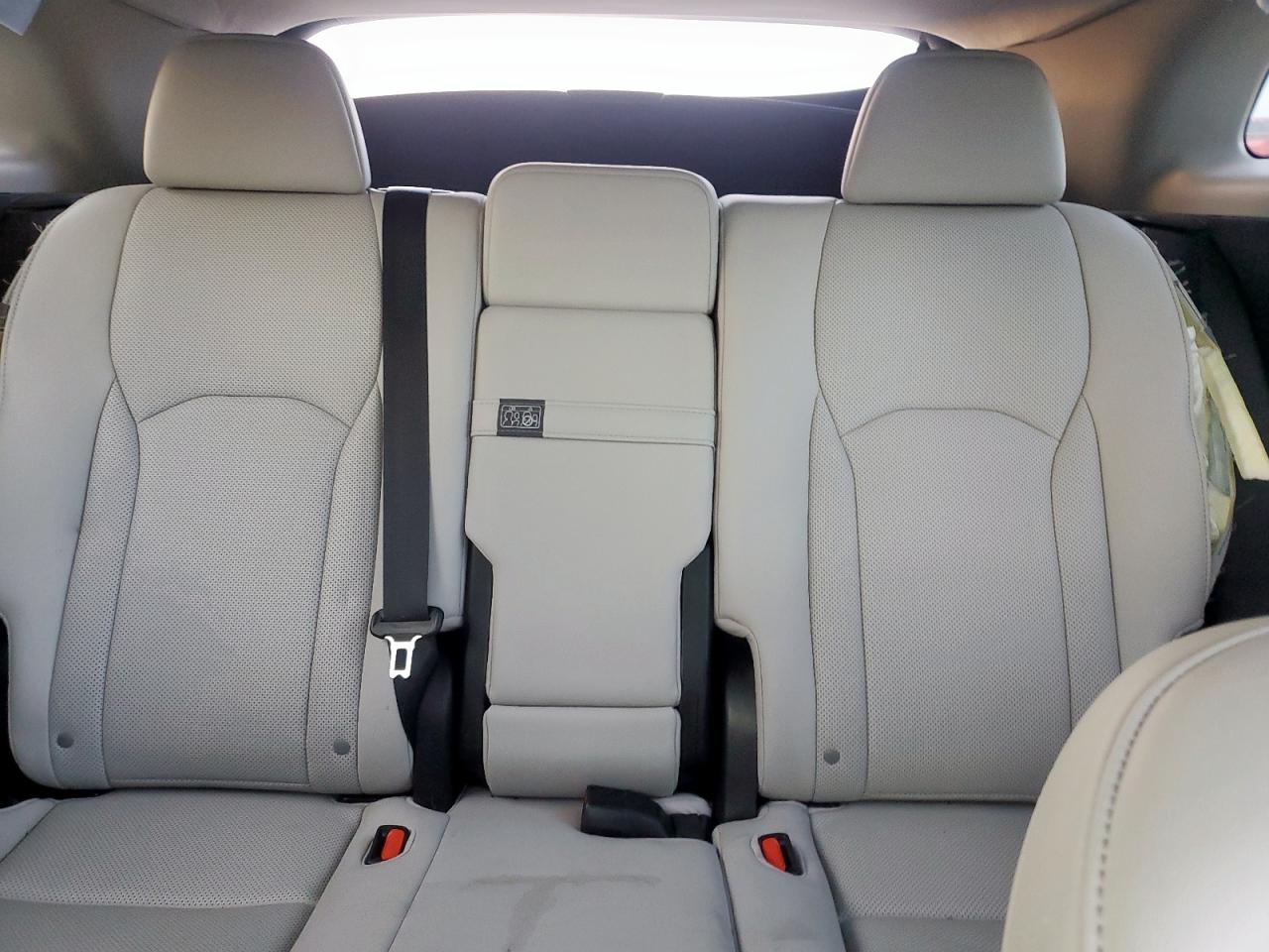 2020 Lexus RX - Image 10