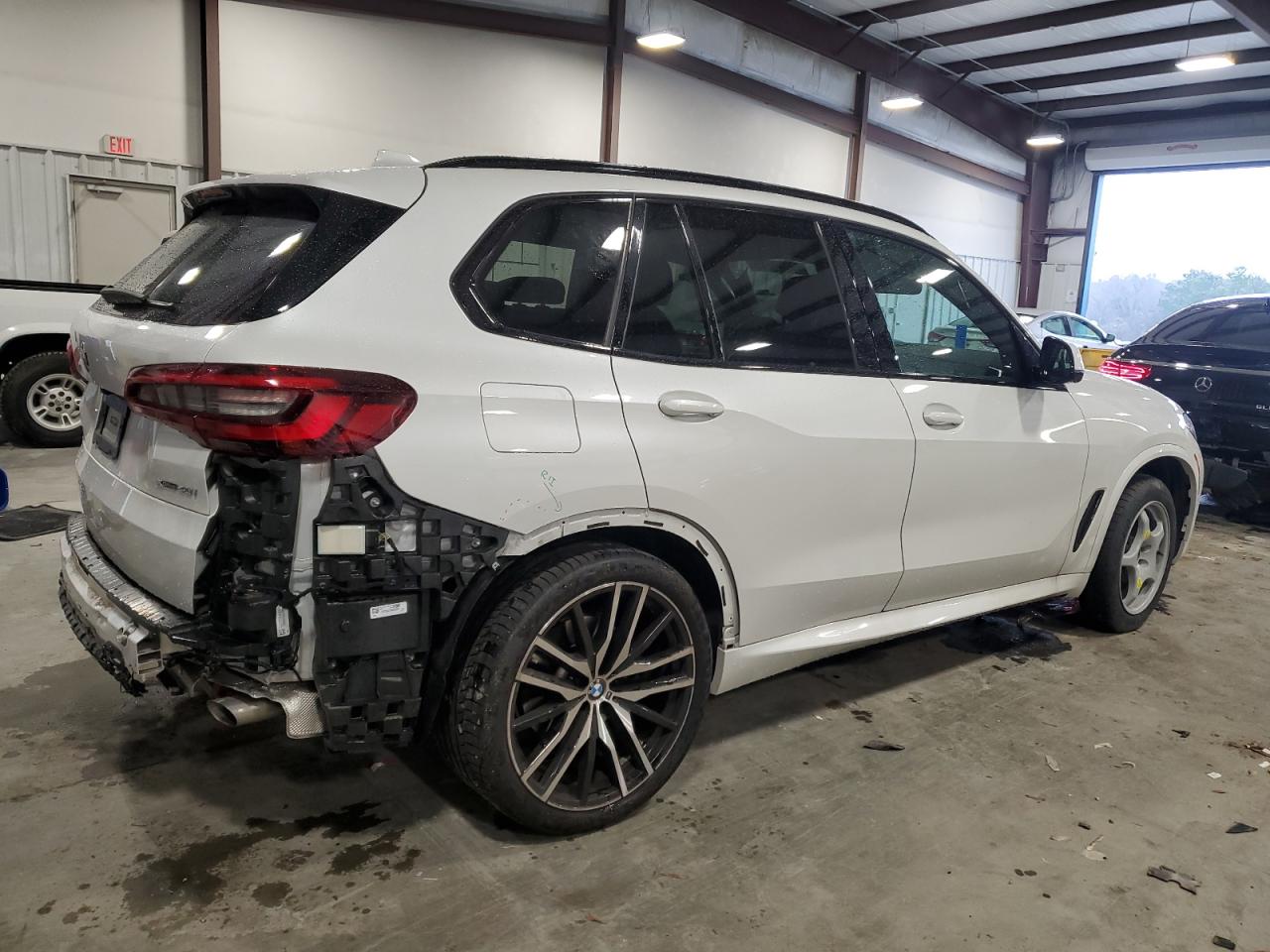 2022 BMW X5 - Image 3