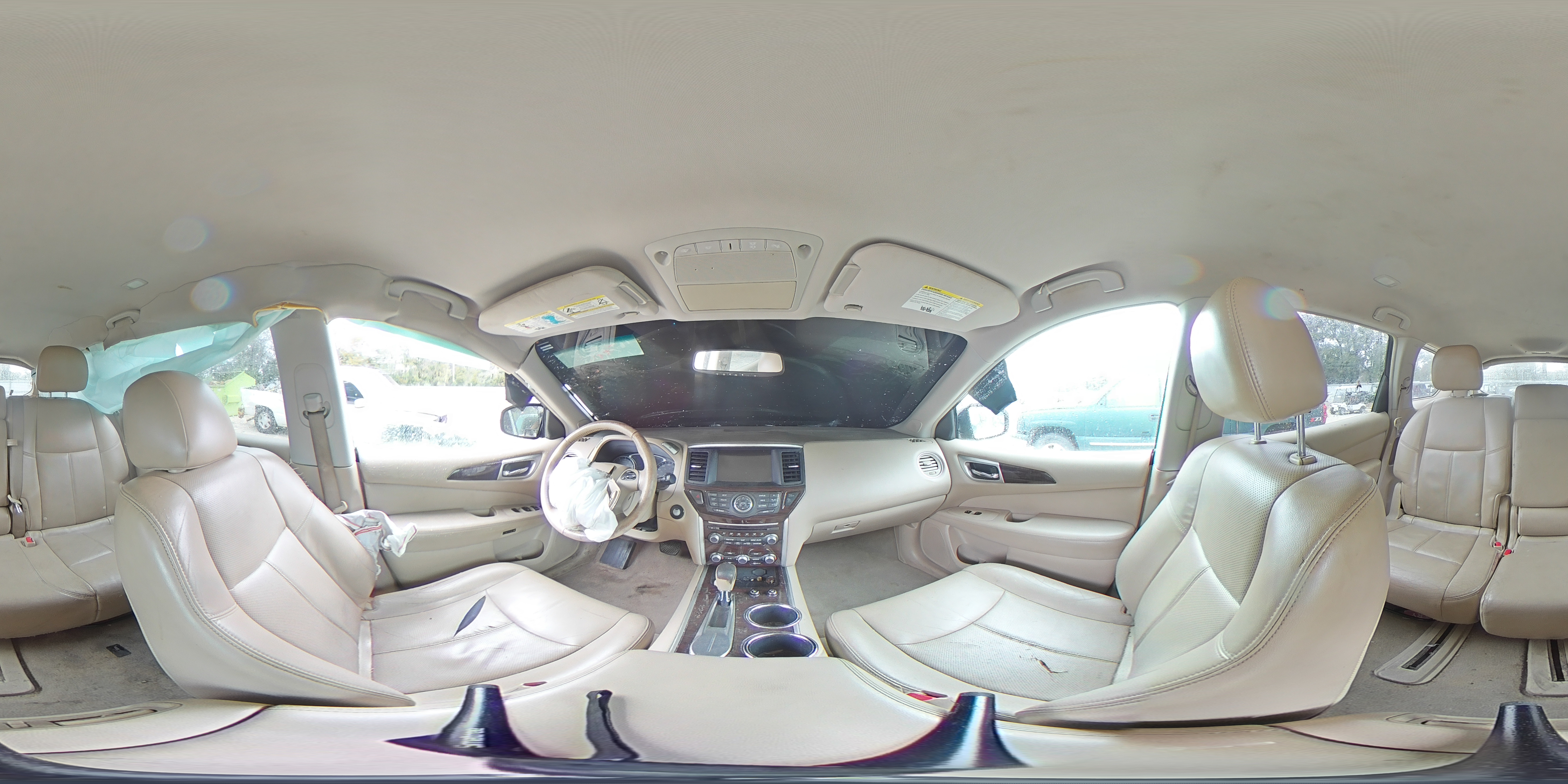 2013 Nissan Pathfinder - Image 16
