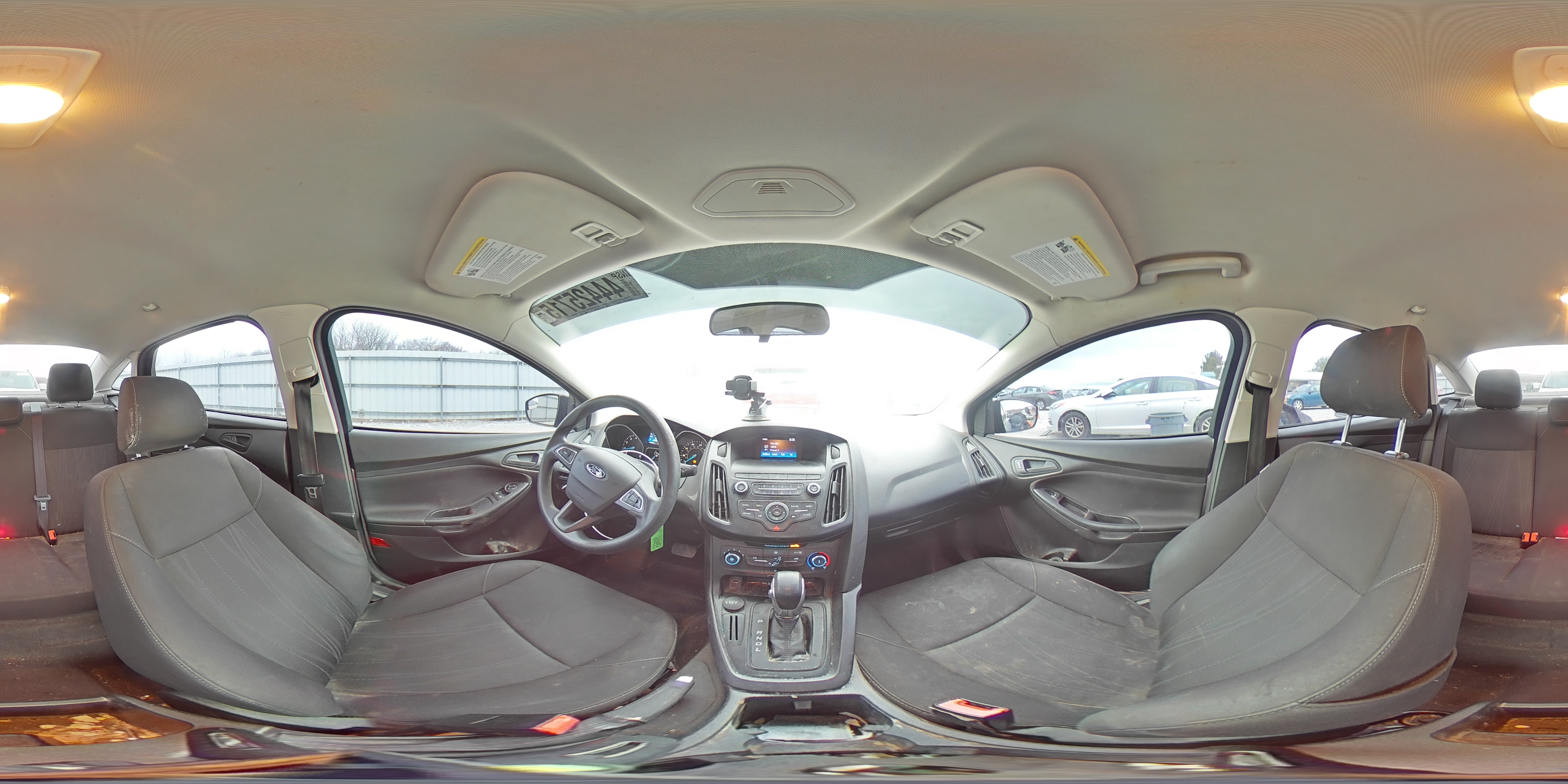 2018 Ford Focus - Image 12