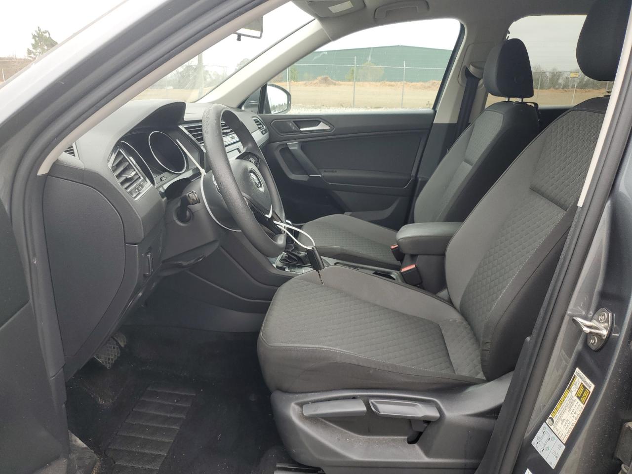 2020 Volkswagen Tiguan - Image 7