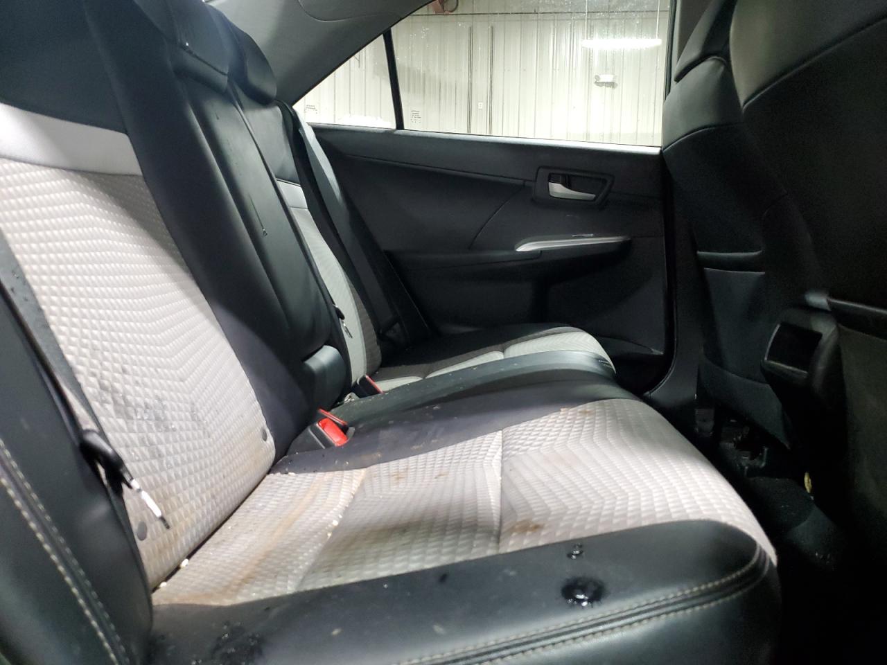 2012 Toyota Camry - Image 10