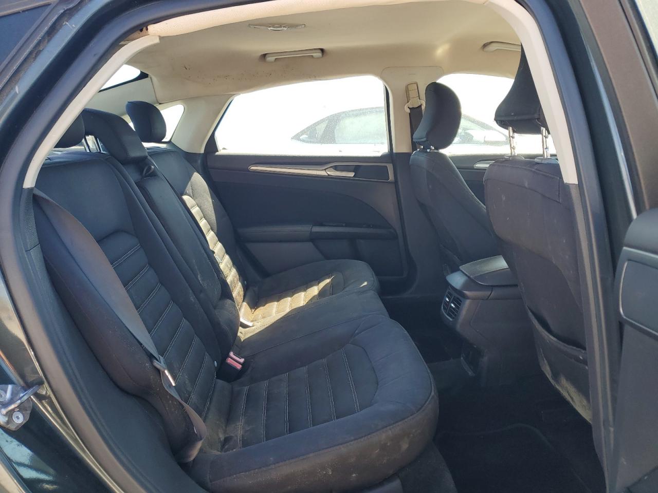 2015 Ford Fusion - Image 10