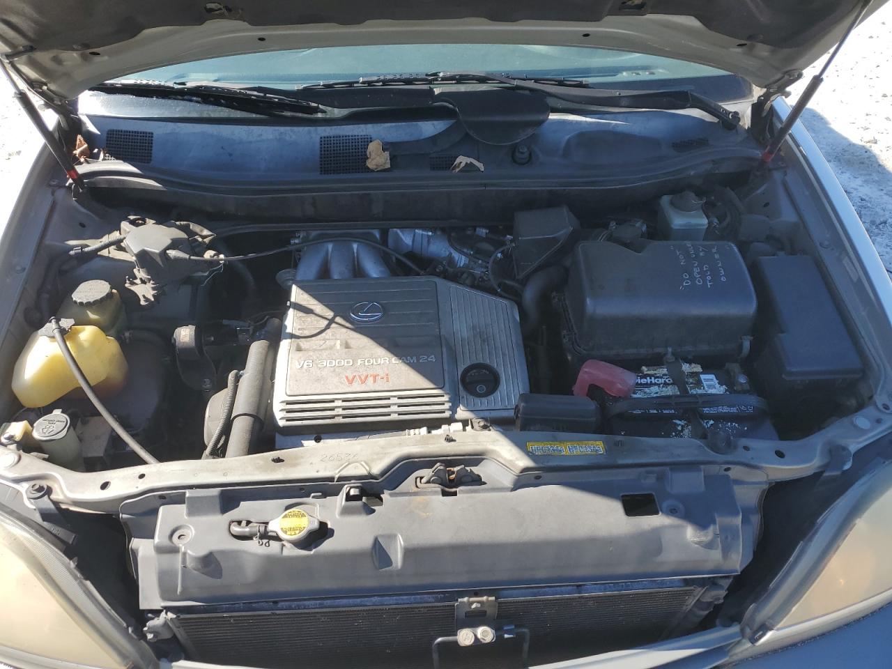 2000 Lexus RX - Image 12