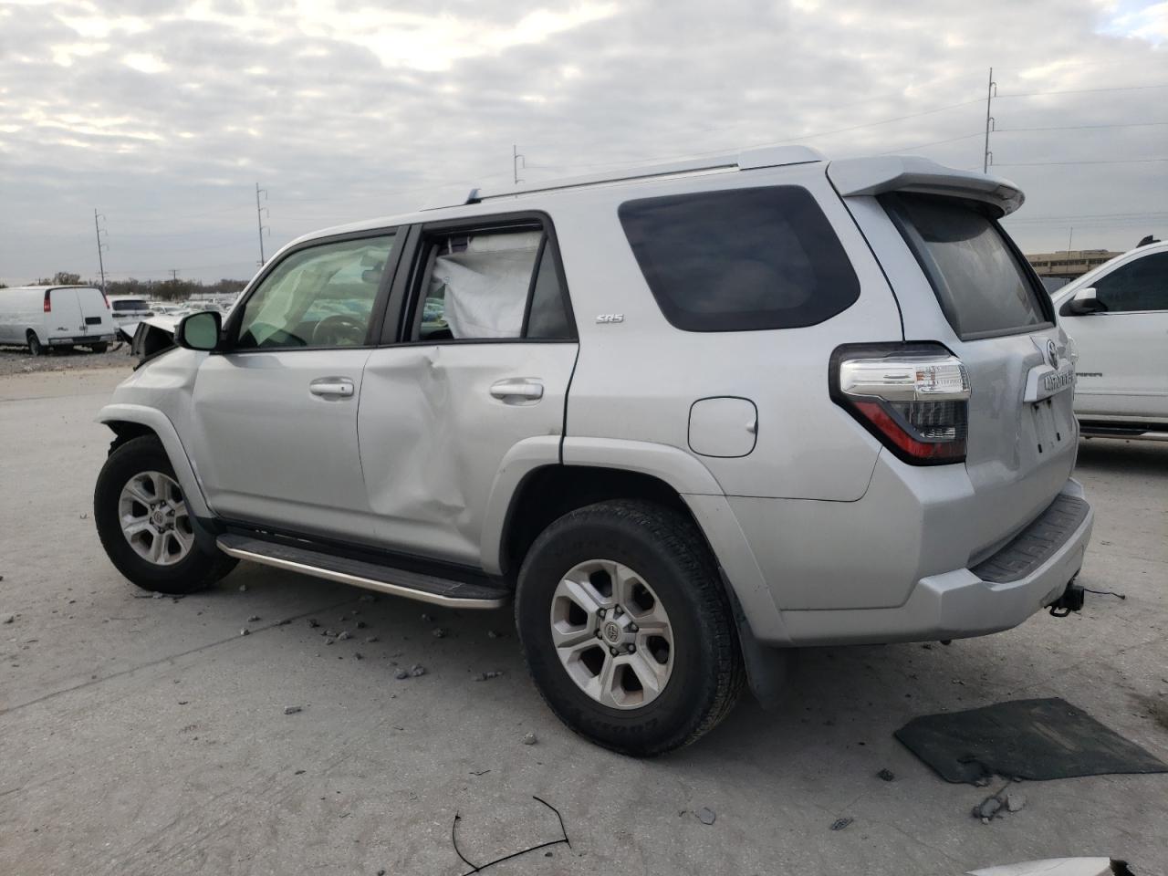 2016 Toyota 4Runner - Image 2