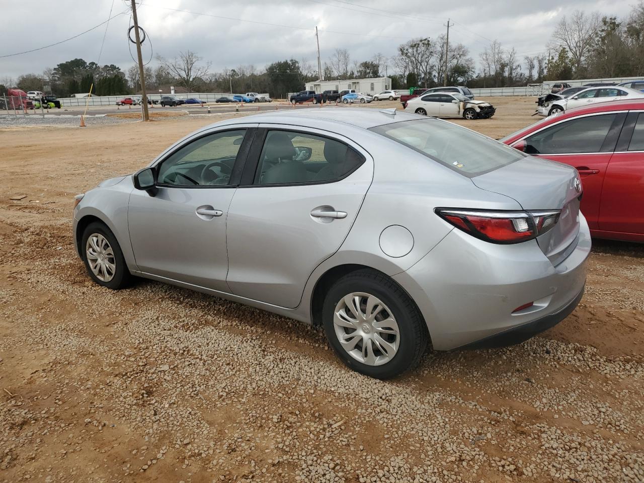 2019 Toyota Yaris - Image 2