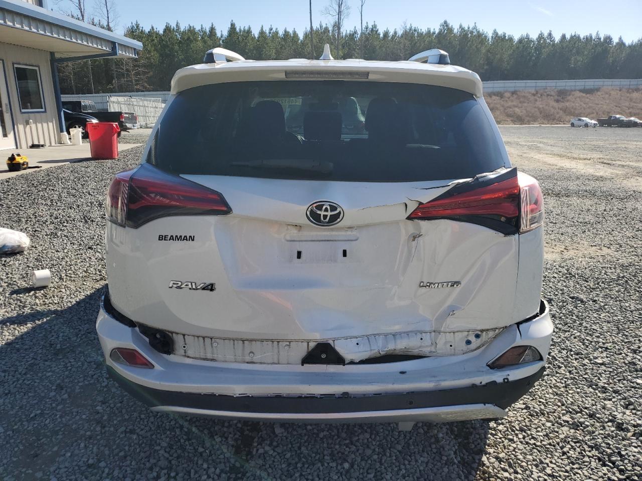 2016 Toyota RAV 4 - Image 6