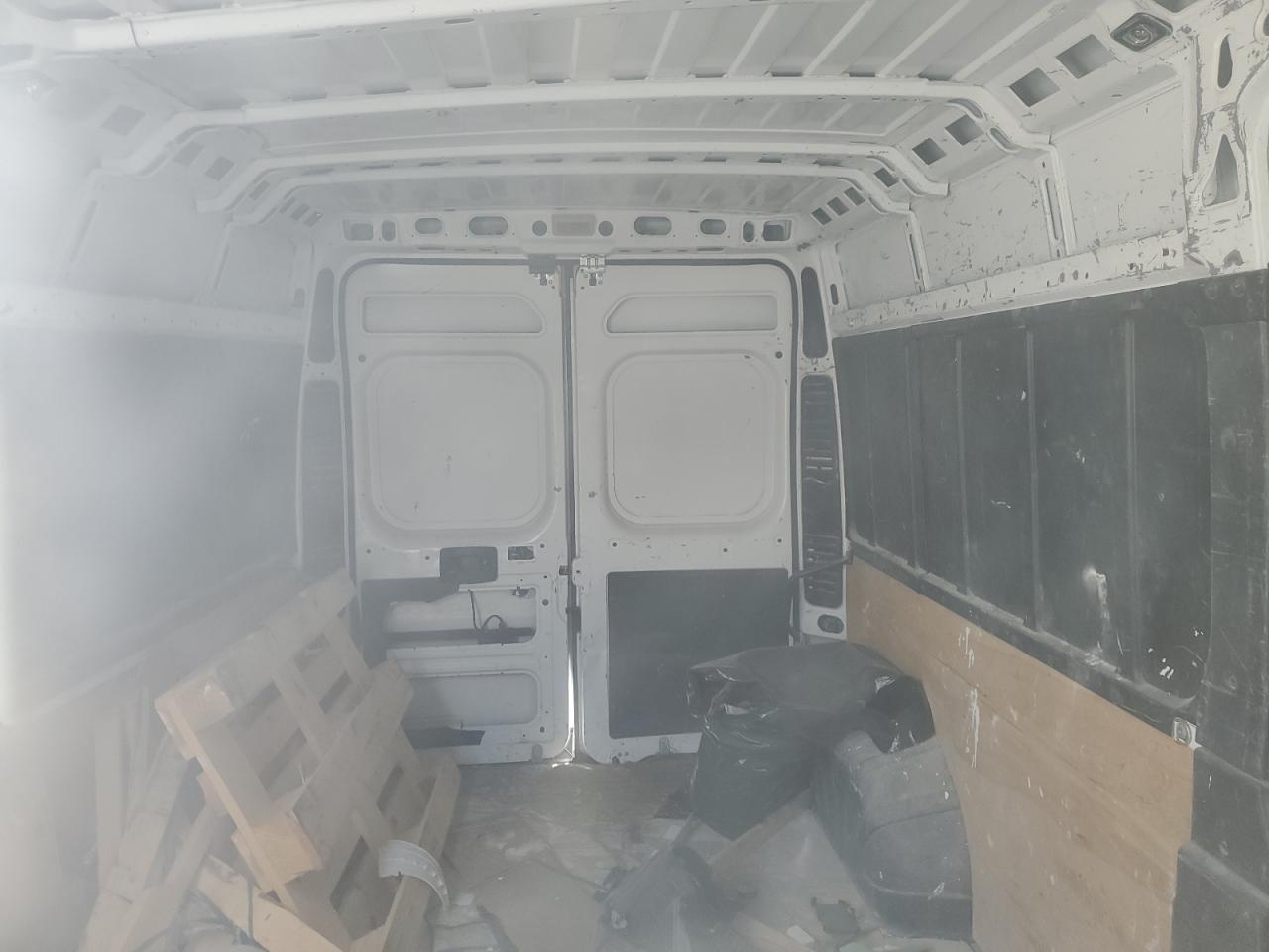 2018 Ram Promaster 2500 2500 High VIN: 3C6TRVDG7JE124886 Lot: 42617365