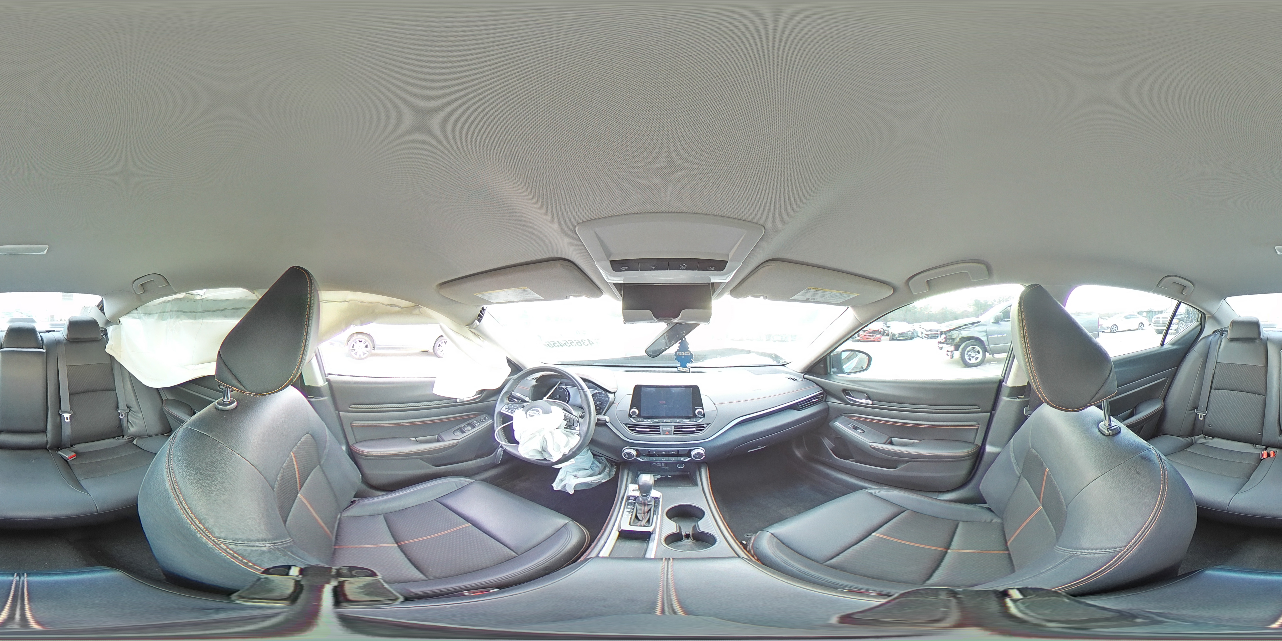 2021 Nissan Altima - Image 12