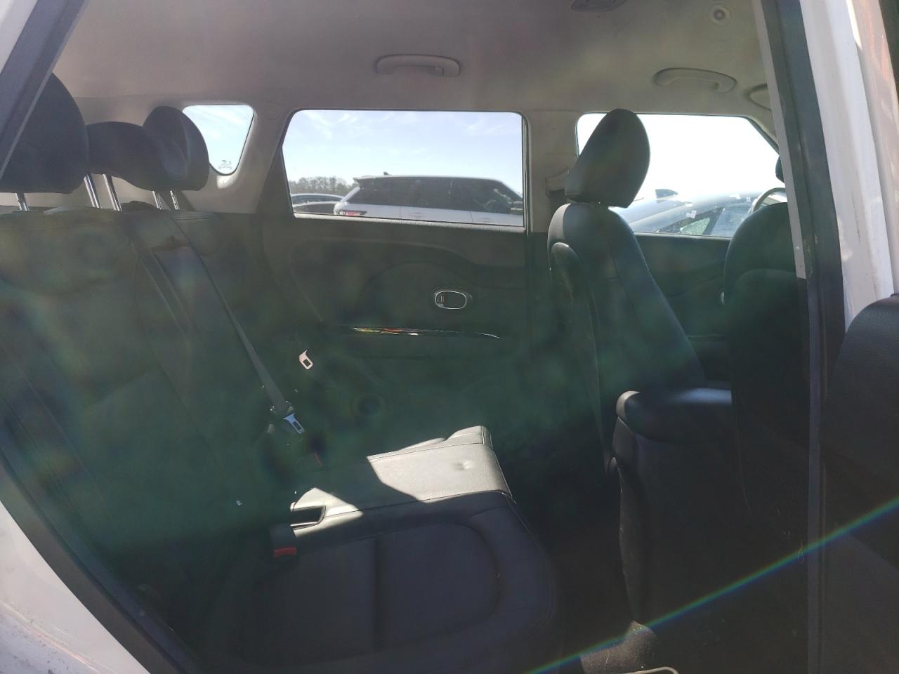 2016 Kia Soul - Image 10