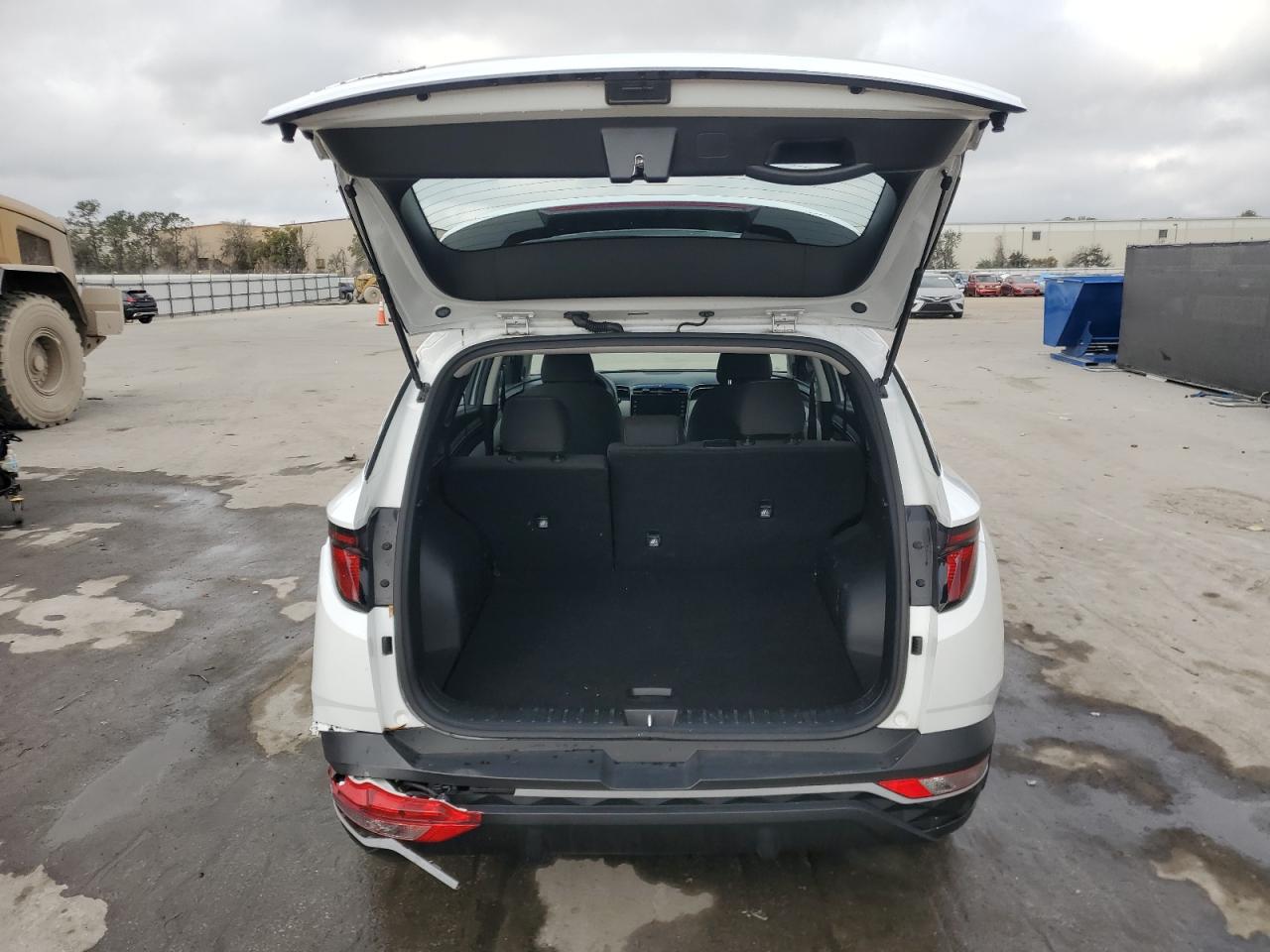 2022 Hyundai Tucson - Image 6