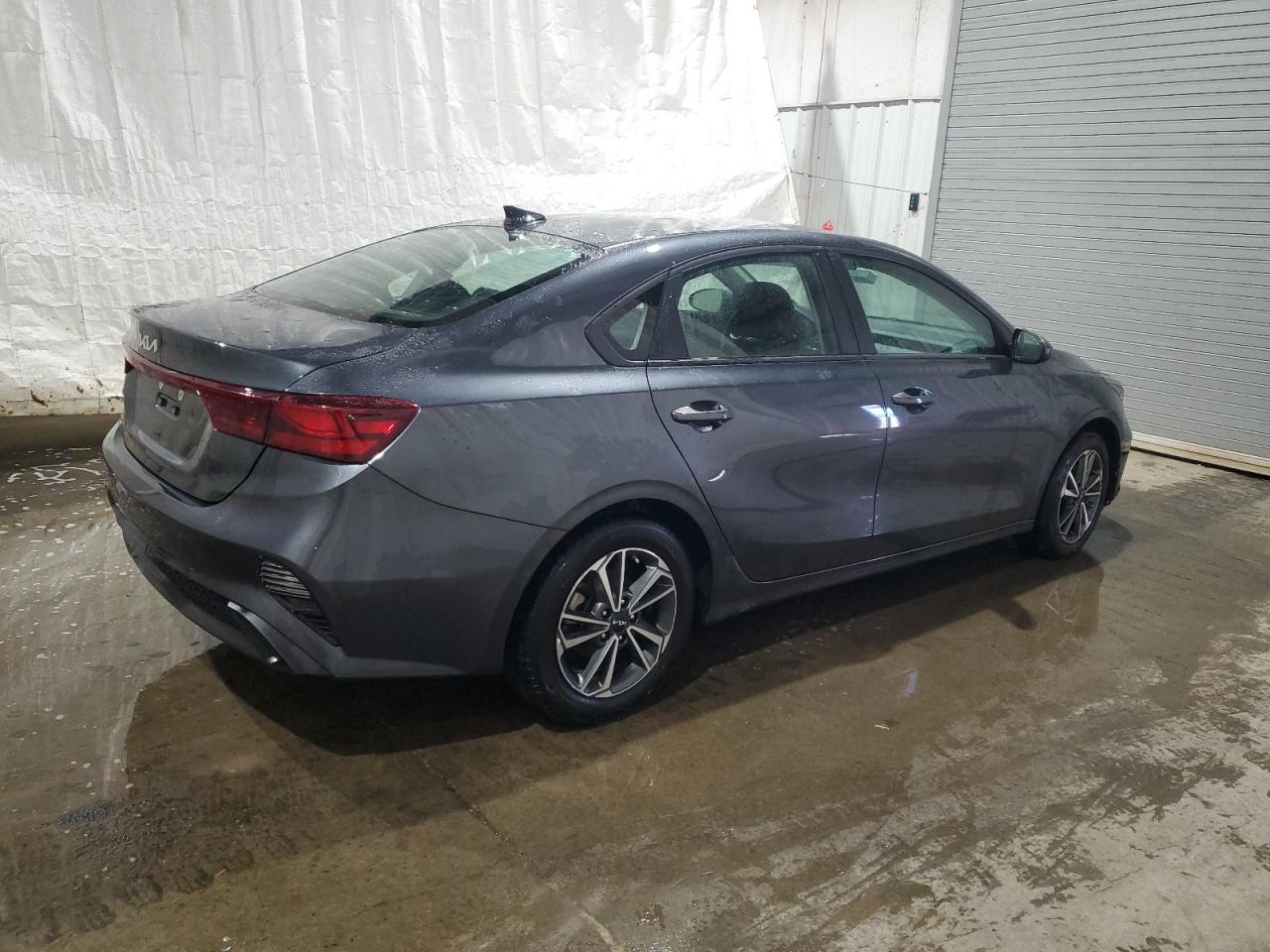2023 Kia Forte - Image 3