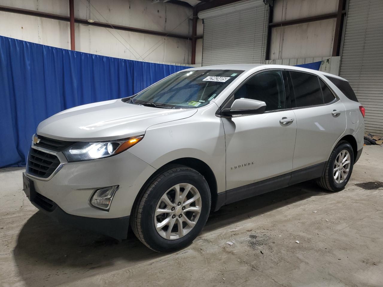 2020 Chevrolet Equinox - Image 1