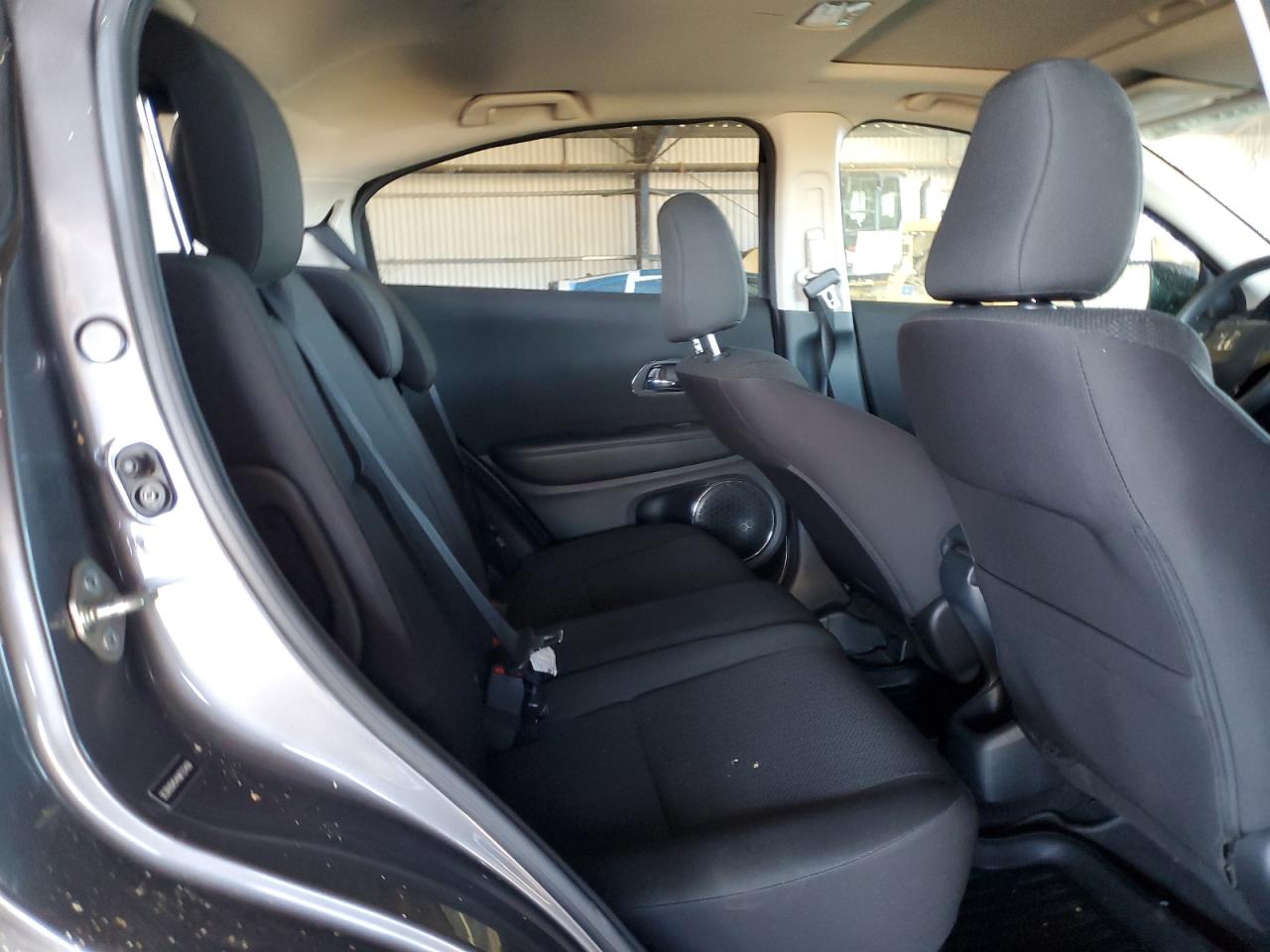 2017 Honda HR-V - Image 11