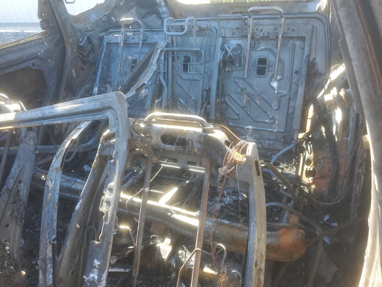 2020 Hyundai Santa Fe - Image 10