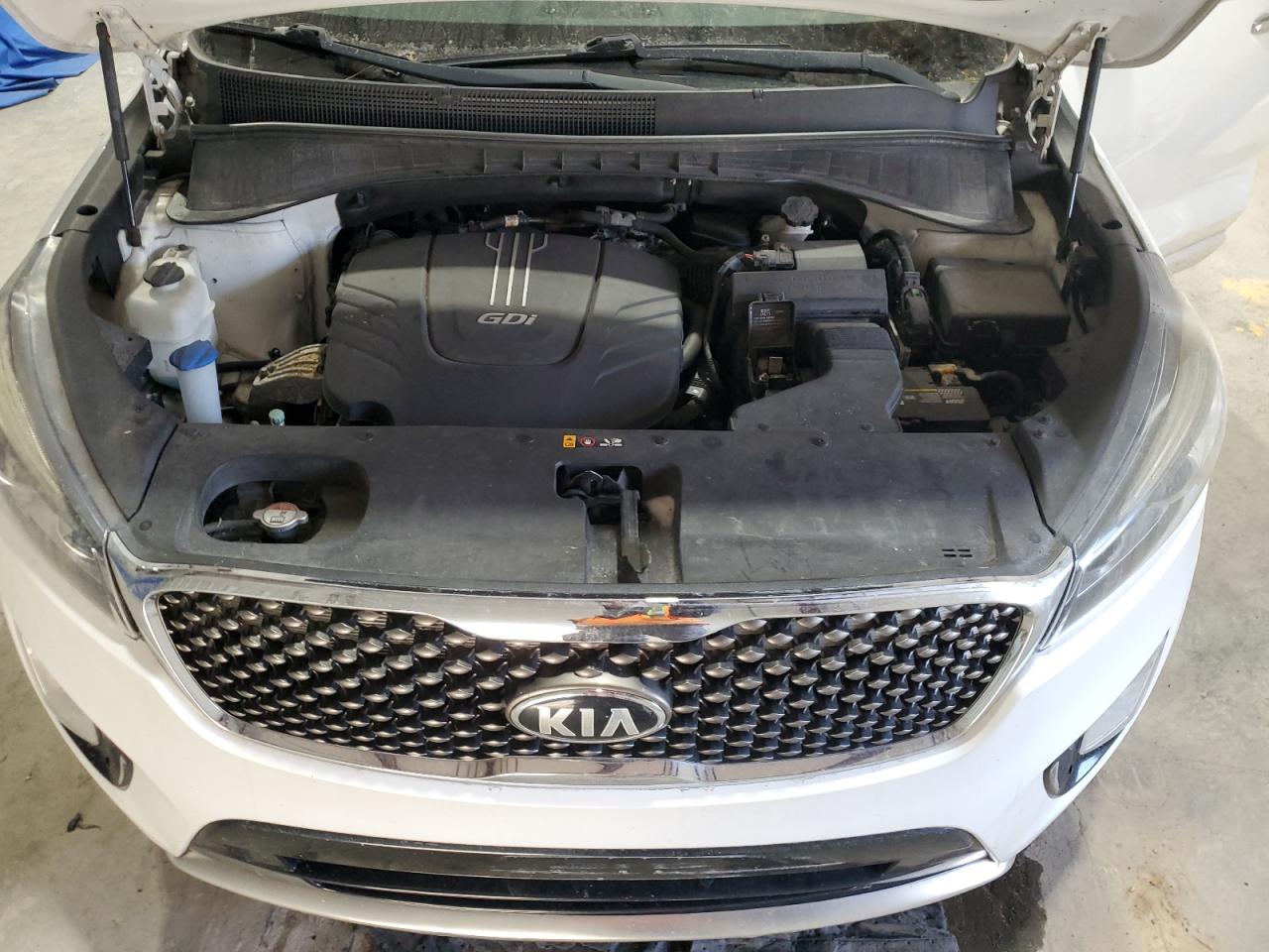 2016 Kia Sorento - Image 12