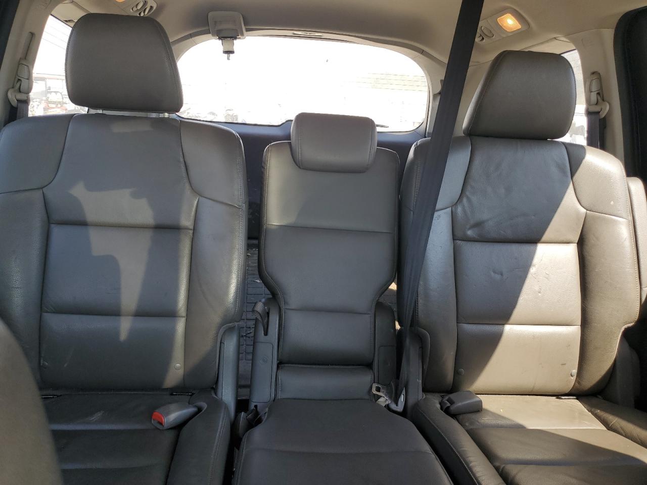 2013 Honda Odyssey - Image 10