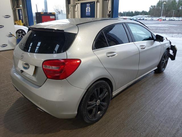 2014 MERCEDES BENZ A180 BLUE-