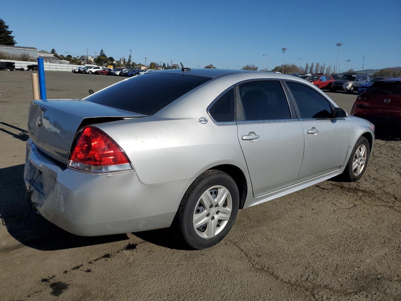 2009 Chevrolet Impala - Image 3