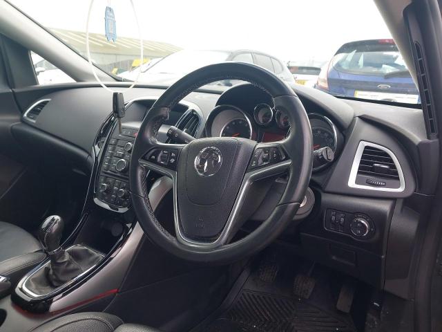 2015 VAUXHALL ASTRA ELIT