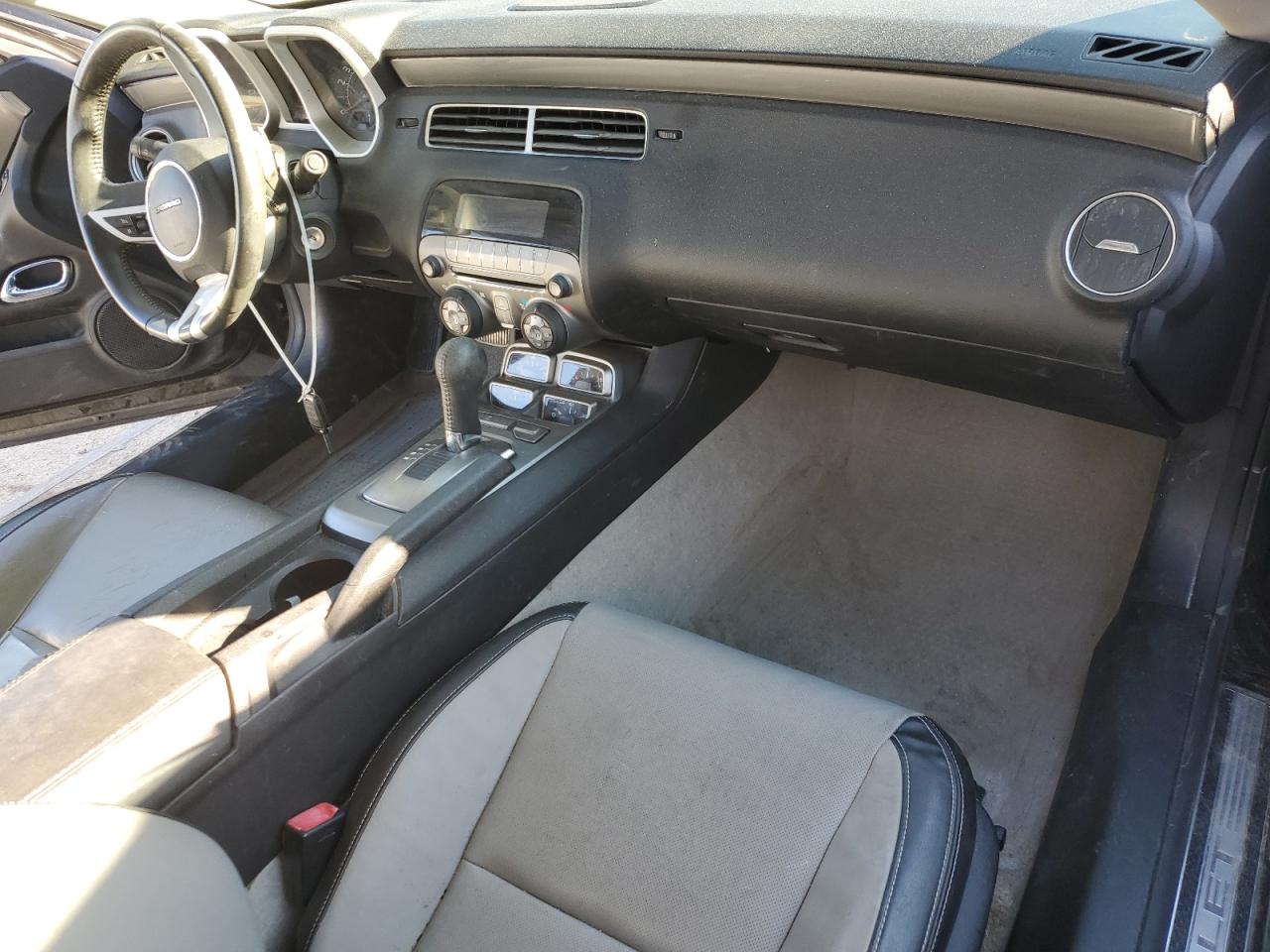 2010 Chevrolet Camaro - Image 8