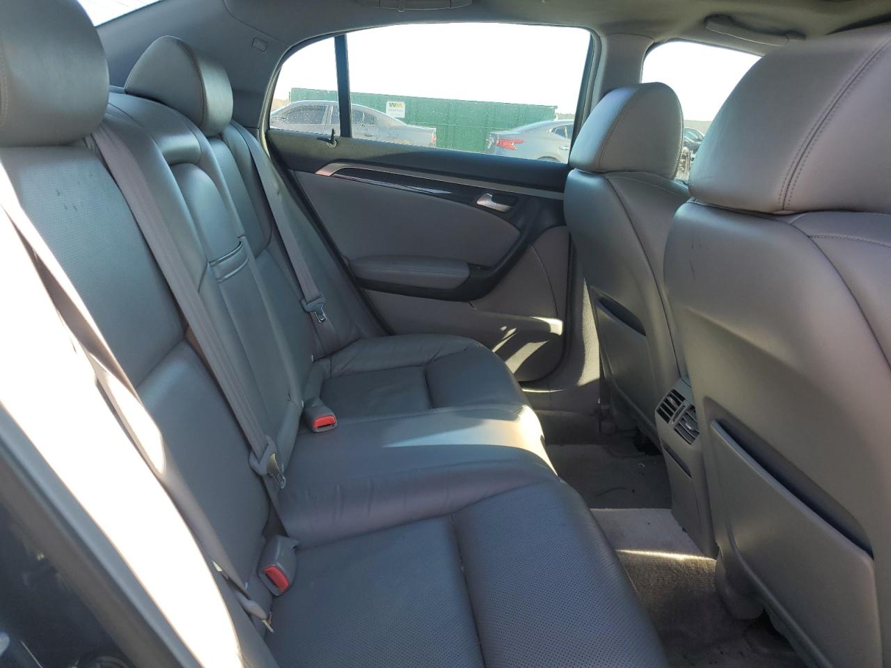 2005 Acura TL - Image 10