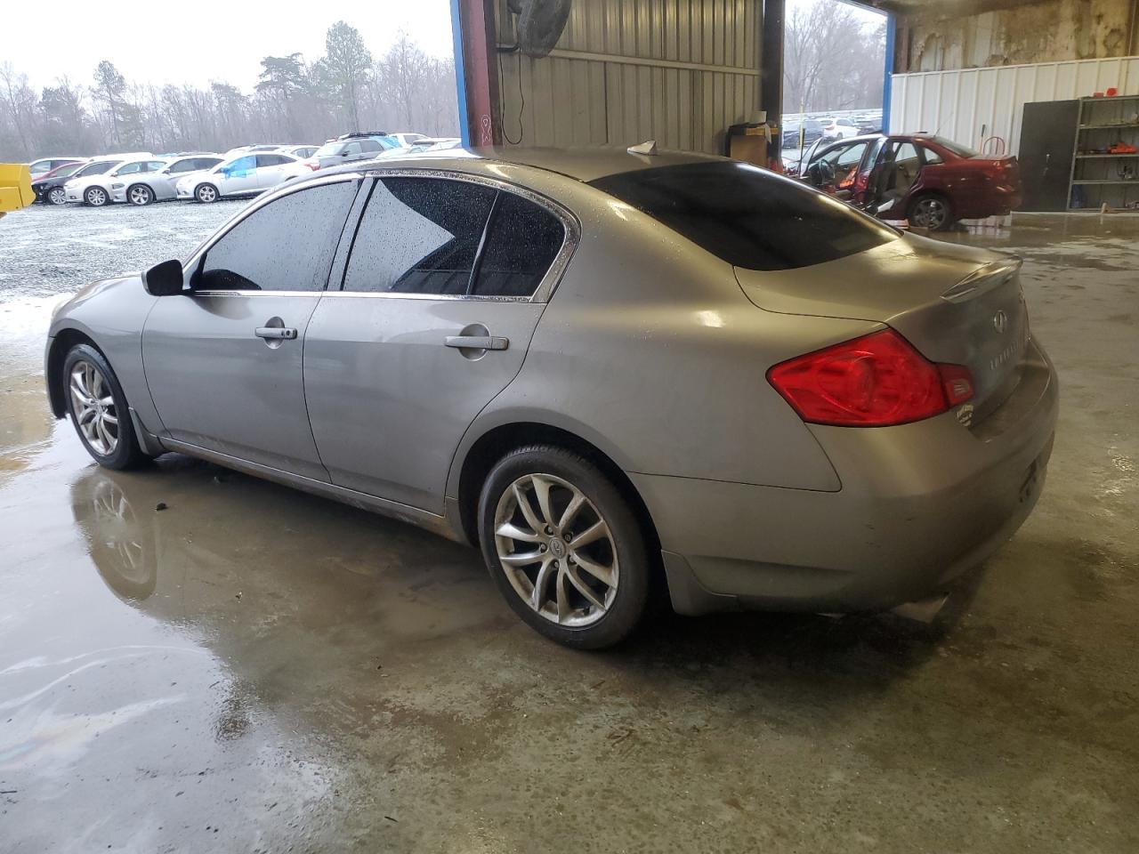 2009 Infiniti G - Image 2
