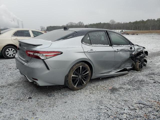  TOYOTA CAMRY 2019 Серебристый